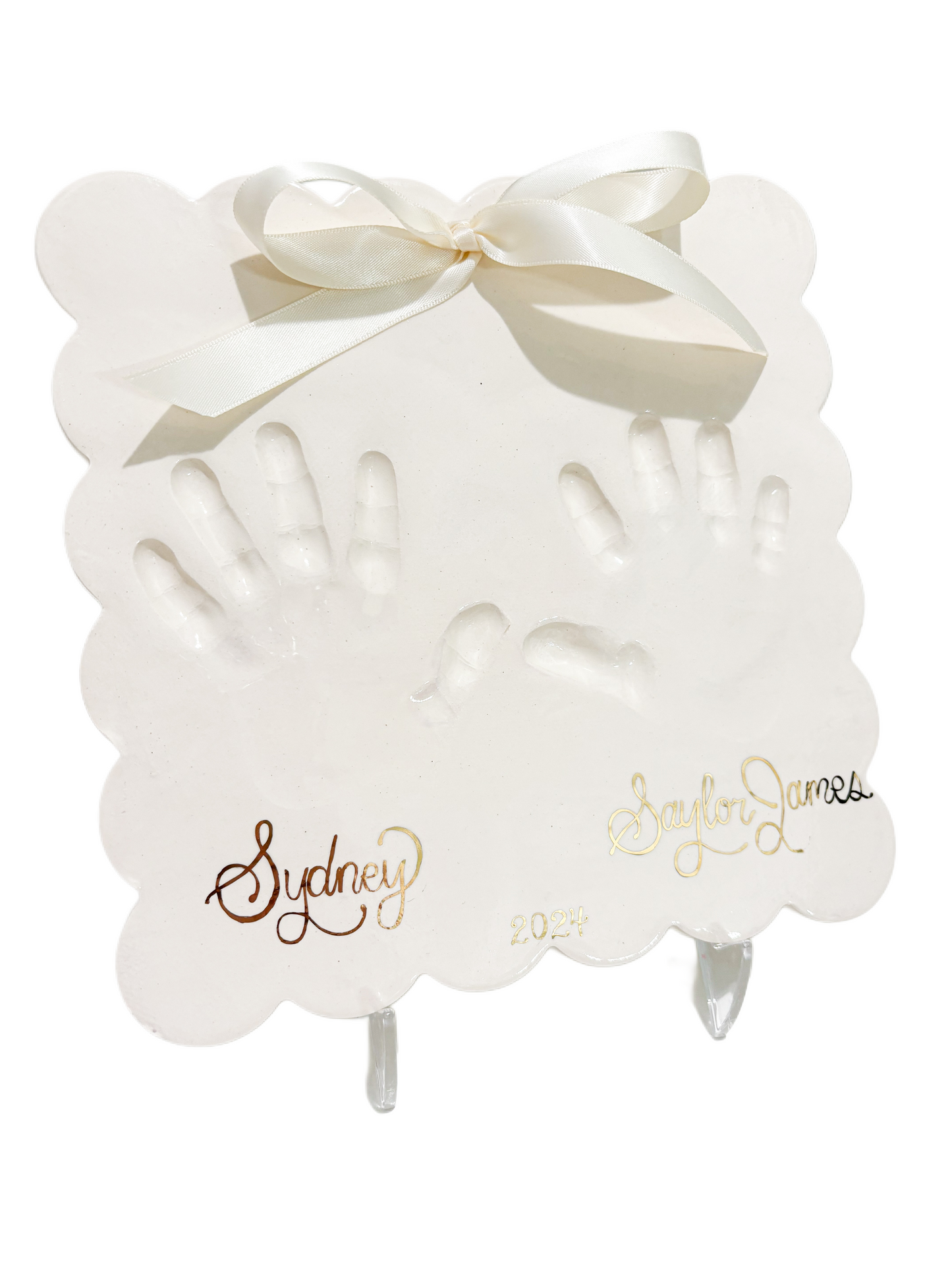 22k Gold Scalloped Plaque