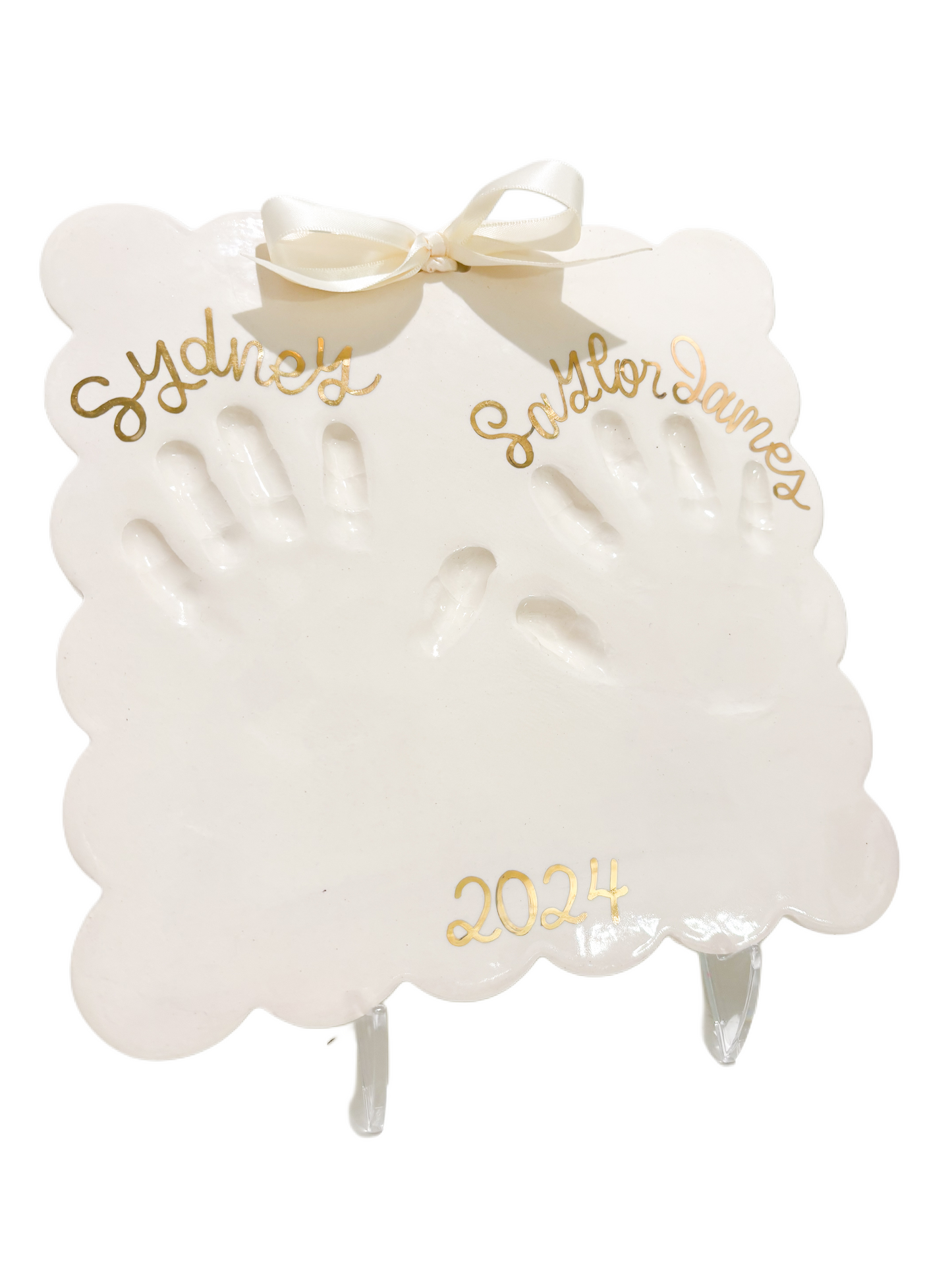 22k Gold Scalloped Plaque