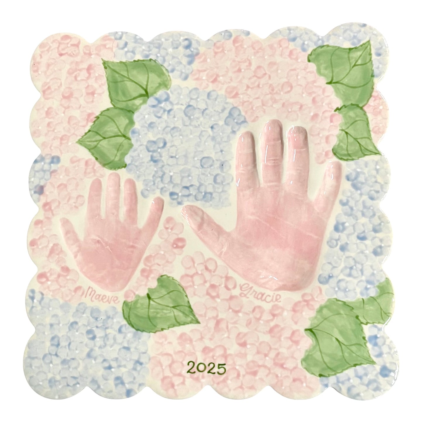 Hydrangea Scalloped Plaque